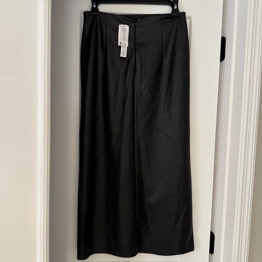 NWT Topshop Curve Ruched Faux Leather Maxi Slit Skirt - Picture 6 of 9